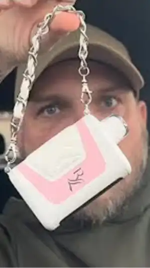 RAZ Purse Vape